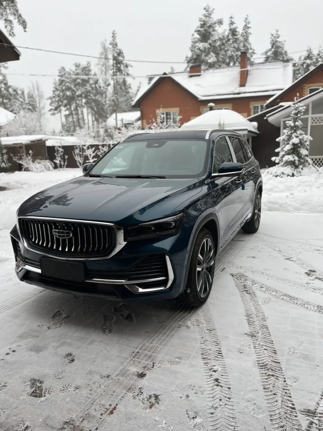 Geely Monjaro, доставленный покупателю в Москву
